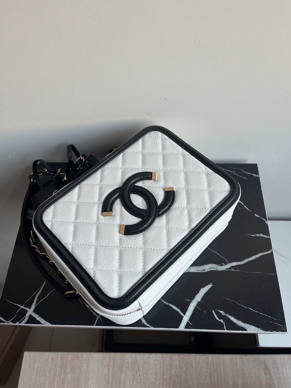 Chanel Inspired Handbags, AA+ Quality 100% Genuine Leather Classic Flap Medium Quilted Lambskin Black Gold, 21 cm BL 4 Colour for chanel hand bag