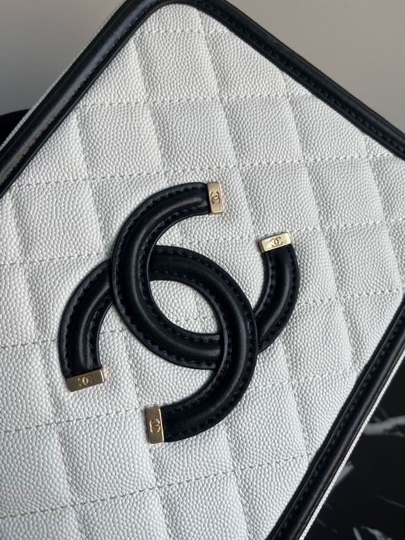 Chanel Inspired Handbags, AA+ Quality 100% Genuine Leather Classic Flap Medium Quilted Lambskin Black Gold, 21 cm BL 4 Colour for chanel hand bag
