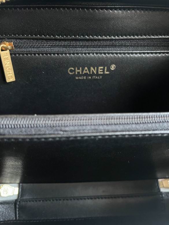 Chanel Inspired Handbags, AA+ Quality 100% Genuine Leather Classic Flap Medium Quilted Lambskin Black Gold, 21 cm BL 4 Colour for chanel hand bag