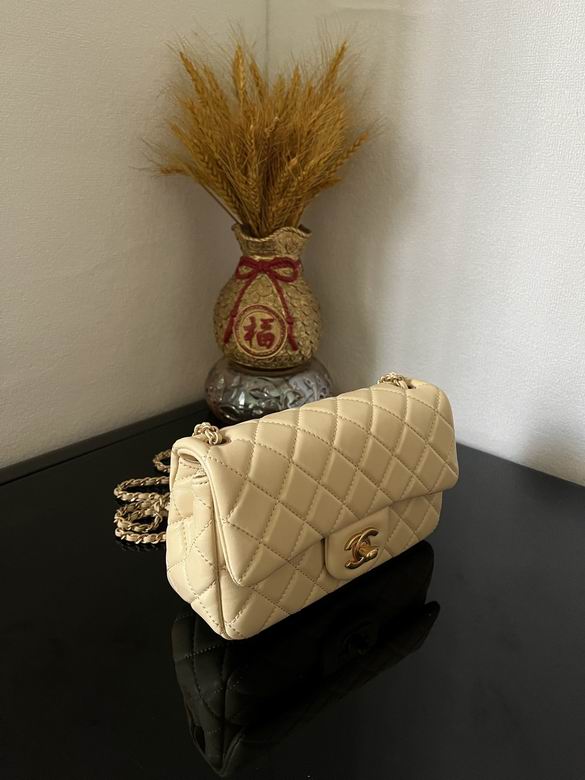 Chanel Handbags, AA+ Quality 100% Genuine Leather Classic Flap Medium Quilted Lambskin Black Gold, 18X 1 1X 5cm BL 4 Colour for Chanel hand bag