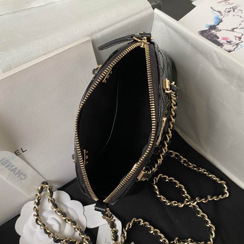 Chanel Inspired Handbags, AA+ Quality 100% Genuine Leather Classic Flap Medium Quilted Lambskin Black Gold, 11X 16X 5.5cm BL 3 Colour for chanel hand bag