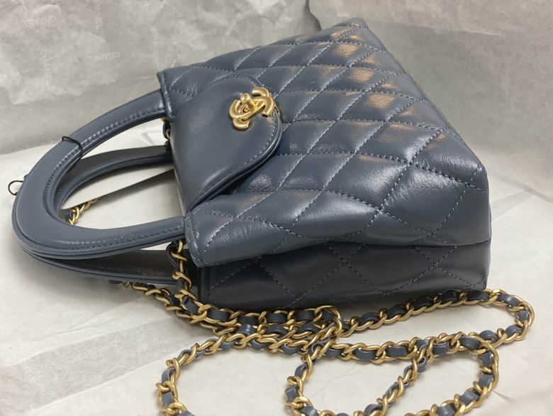 Chanel Inspired Handbags, AA+ Quality 100% Genuine Leather Classic Flap Medium Quilted Lambskin Black Gold, 13X 19X 7cm BL 2 Colour for chanel hand bag