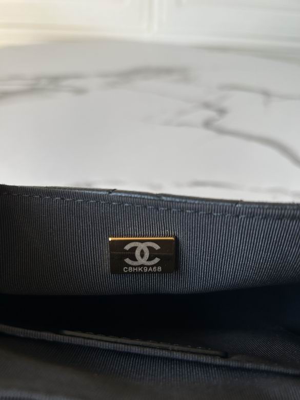 Chanel Inspired Handbags, AA+ Quality 100% Genuine Leather Classic Flap Medium Quilted Lambskin Black Gold, 13.5X 23.5X 5.5cm BL 4 Colour for chanel hand bag