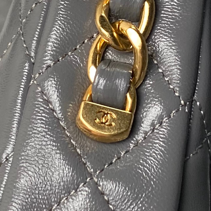 Chanel Inspired Handbags, AA+ Quality 100% Genuine Leather Classic Flap Medium Quilted Lambskin Black Gold, 9X 1 3X 4.5cm BL 4 Colour for chanel hand bag