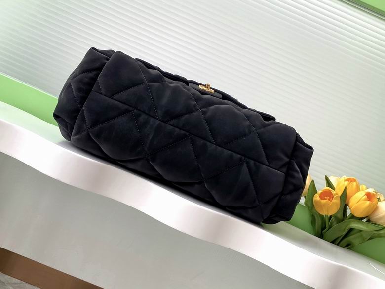 Chanel Inspired Handbags, AA+ Quality 100% Genuine Leather Classic Flap Medium Quilted Lambskin Black Gold, 25X 14X 9cm BL 3 Colour for chanel hand bag