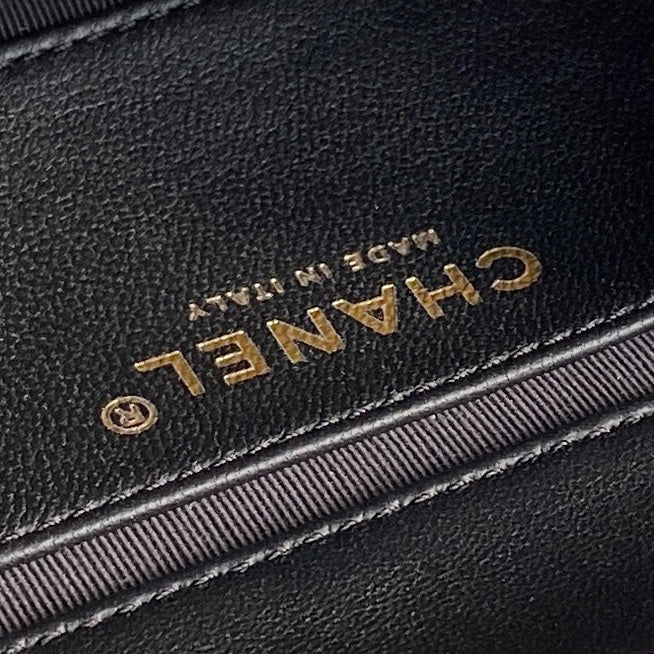 Chanel Inspired Handbags, AA+ Quality 100% Genuine Leather Classic Flap Medium Quilted Lambskin Black Gold, 25X 14X 9cm BL 3 Colour for chanel hand bag