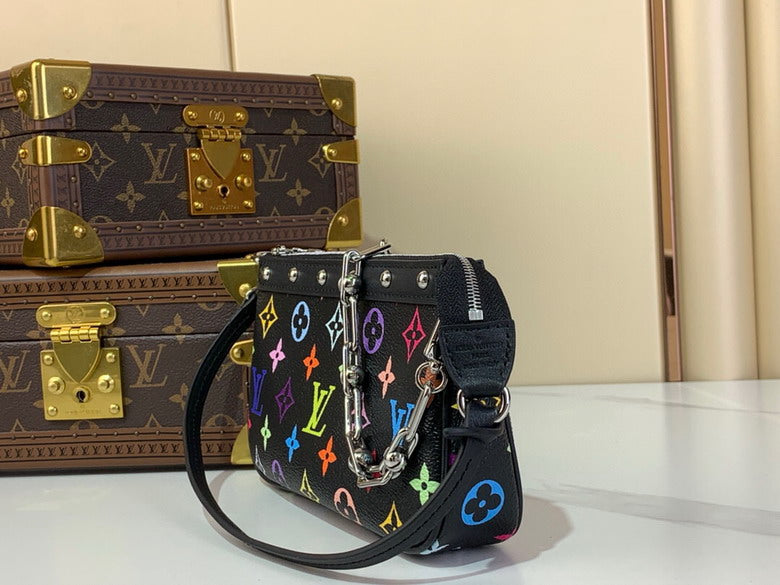 Louis Vuitton Handbags, AA+ Quality 100% Genuine Leather Classic Flap Medium Quilted Lambskin Black Gold, 18X 1 1X 5cm BL 4 Colour
