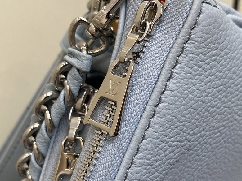 Louis Vuitton Handbags, AA+ Quality 100% Genuine Leather Classic Flap Medium Quilted Lambskin Black Gold, 18X 1 1X 5cm BL 4 Colour