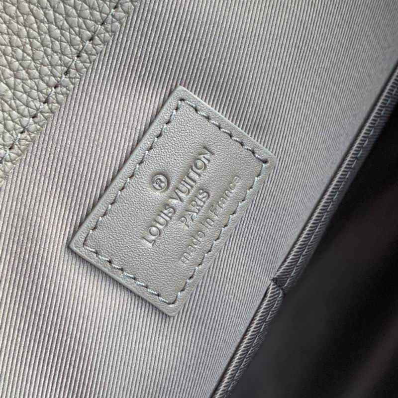 Louis vuitton Inspired Handbags, AA+ Quality 100% Genuine Leather Classic Flap Medium Quilted Lambskin Black Gold, 18X 1 1X 5cm BL 4 Colour