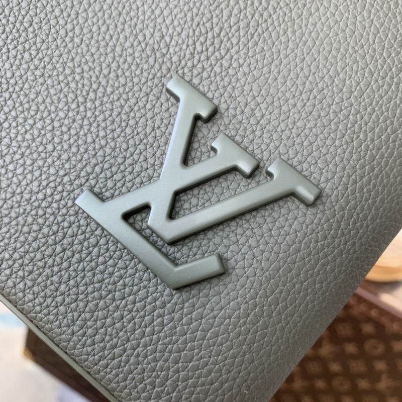 Louis vuitton Inspired Handbags, AA+ Quality 100% Genuine Leather Classic Flap Medium Quilted Lambskin Black Gold, 18X 1 1X 5cm BL 4 Colour