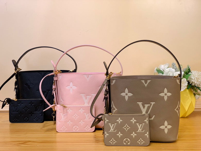 Louis Vuitton Inspired Handbags, AA+ Quality 100% Genuine Leather Classic Flap Medium Quilted Lambskin Black Gold, 18X 1 1X 5cm BL 4 Colour