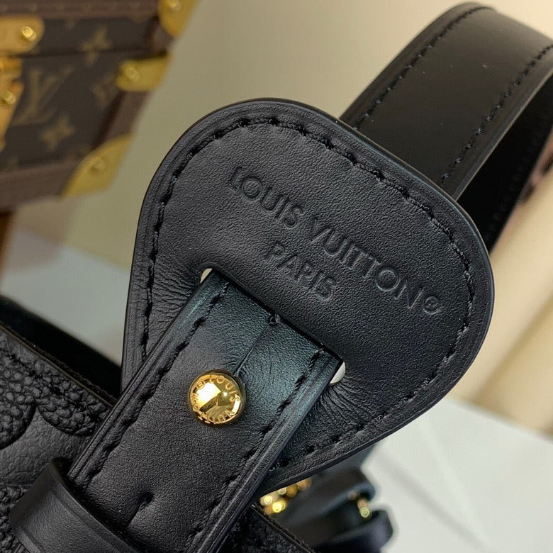 Louis Vuitton Inspired Handbags, AA+ Quality 100% Genuine Leather Classic Flap Medium Quilted Lambskin Black Gold, 18X 1 1X 5cm BL 4 Colour