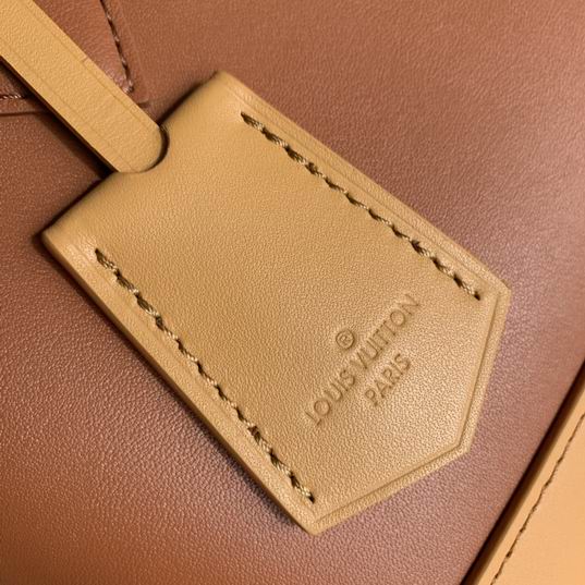 Louis Vuitton Inspired Handbags, AA+ Quality 100% Genuine Leather Classic Flap Medium Quilted Lambskin Black Gold, 18X 1 1X 5cm BL 4 Colour