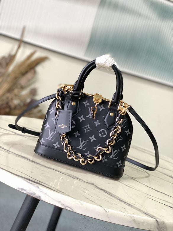 Louis Vuitton Inspired Handbags, AA+ Quality 100% Genuine Leather Classic Flap Medium Quilted Lambskin Black Gold, 18X 1 1X 5cm BL 4 Colour