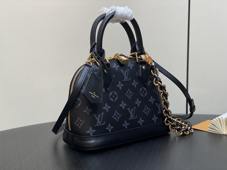 Louis Vuitton Inspired Handbags, AA+ Quality 100% Genuine Leather Classic Flap Medium Quilted Lambskin Black Gold, 18X 1 1X 5cm BL 4 Colour