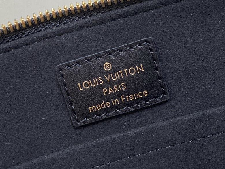 Louis Vuitton Inspired Handbags, AA+ Quality 100% Genuine Leather Classic Flap Medium Quilted Lambskin Black Gold, 18X 1 1X 5cm BL 4 Colour