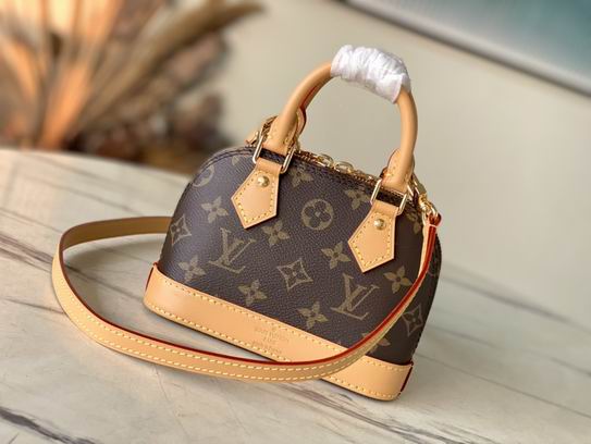 Louis Vuitton Inspired Handbags, AA+ Quality 100% Genuine Leather Classic Flap Medium Quilted Lambskin Black Gold, 18X 1 1X 5cm BL 4 Colour