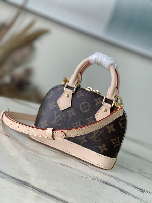 Louis Vuitton Inspired Handbags, AA+ Quality 100% Genuine Leather Classic Flap Medium Quilted Lambskin Black Gold, 18X 1 1X 5cm BL 4 Colour