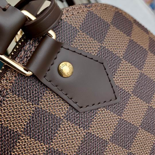 Louis Vuitton Inspired Handbags, AA+ Quality 100% Genuine Leather Classic Flap Medium Quilted Lambskin Black Gold, 18X 1 1X 5cm BL 4 Colour