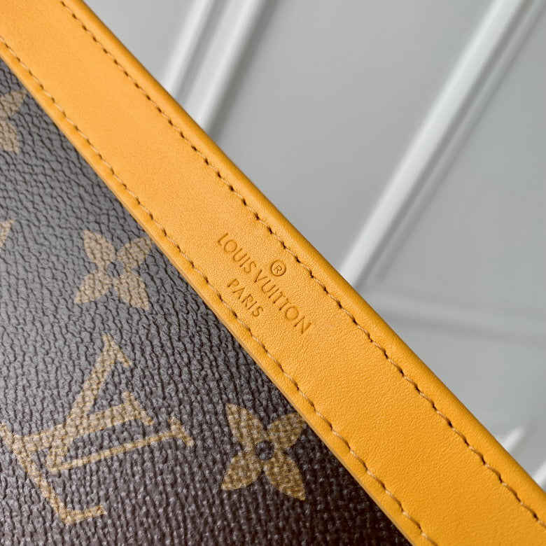 Louis vuitton Inspired Handbags, AA+ Quality 100% Genuine Leather Classic Flap Medium Quilted Lambskin Black Gold, 18X 1 1X 5cm BL 4 Colour