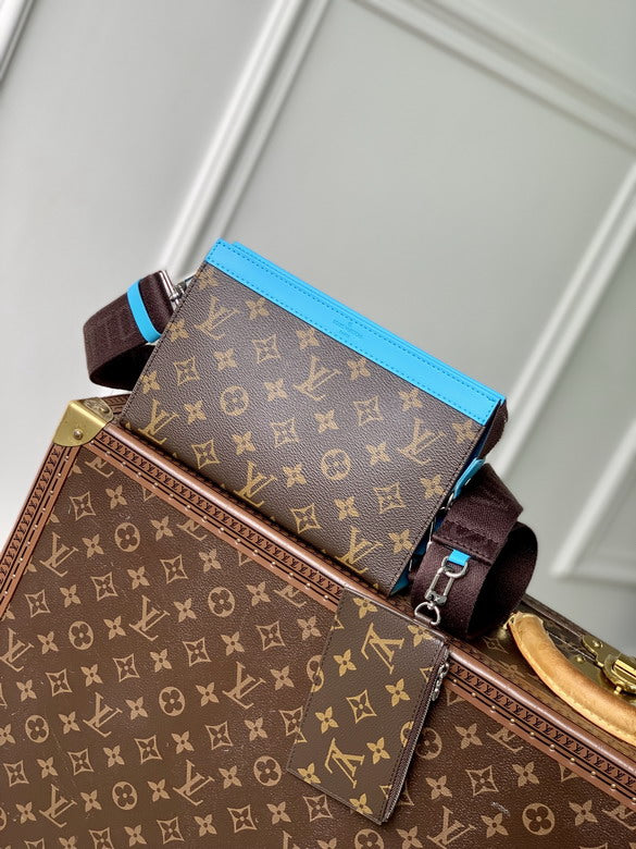 Louis vuitton Inspired Handbags, AA+ Quality 100% Genuine Leather Classic Flap Medium Quilted Lambskin Black Gold, 18X 1 1X 5cm BL 4 Colour