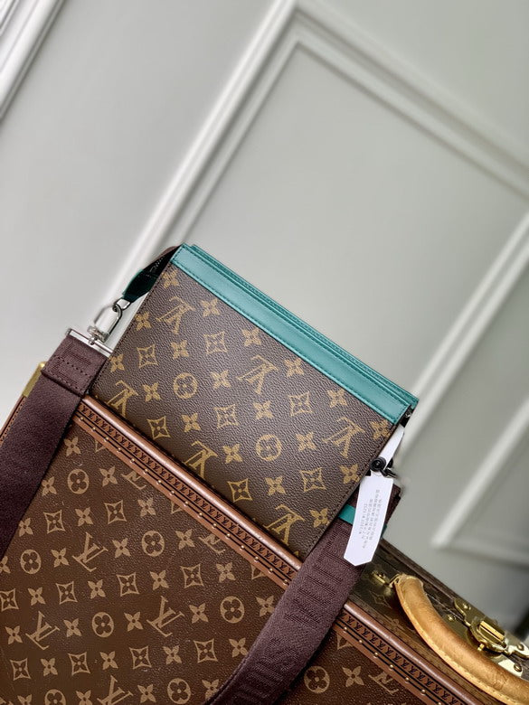 Louis vuitton Inspired Handbags, AA+ Quality 100% Genuine Leather Classic Flap Medium Quilted Lambskin Black Gold, 18X 1 1X 5cm BL 4 Colour