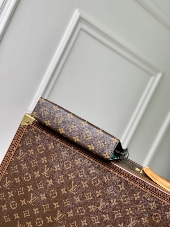 Louis vuitton Inspired Handbags, AA+ Quality 100% Genuine Leather Classic Flap Medium Quilted Lambskin Black Gold, 18X 1 1X 5cm BL 4 Colour