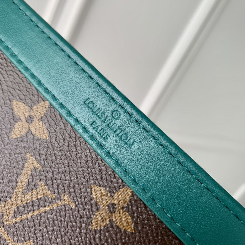 Louis vuitton Inspired Handbags, AA+ Quality 100% Genuine Leather Classic Flap Medium Quilted Lambskin Black Gold, 18X 1 1X 5cm BL 4 Colour