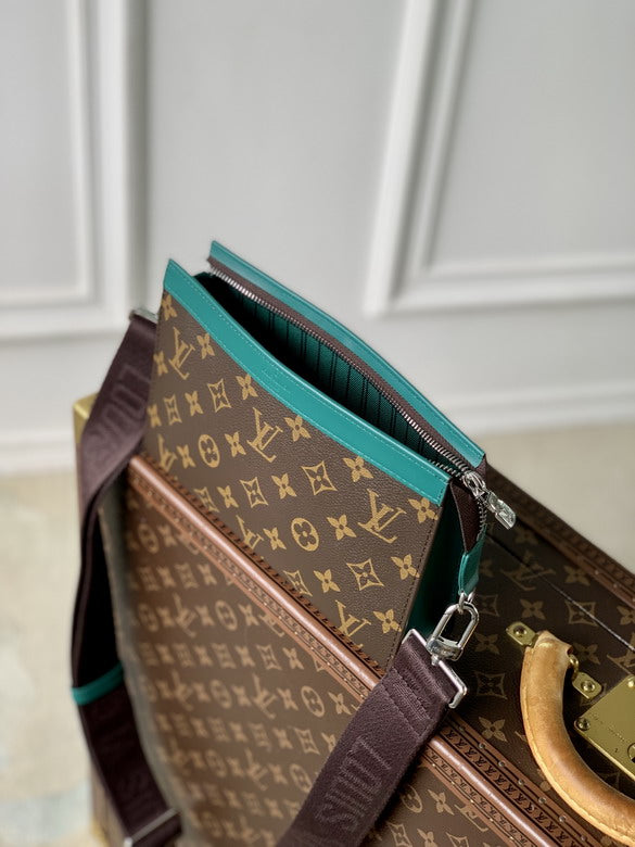 Louis vuitton Inspired Handbags, AA+ Quality 100% Genuine Leather Classic Flap Medium Quilted Lambskin Black Gold, 18X 1 1X 5cm BL 4 Colour