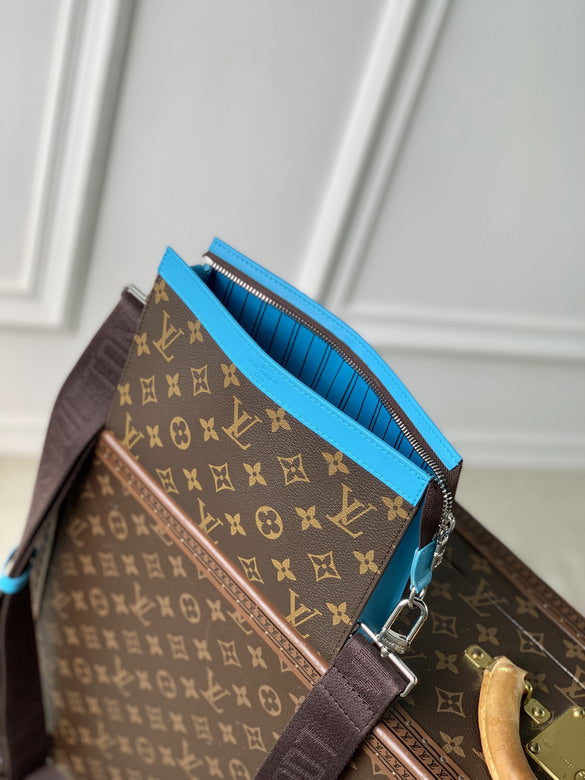 Louis vuitton Inspired Handbags, AA+ Quality 100% Genuine Leather Classic Flap Medium Quilted Lambskin Black Gold, 18X 1 1X 5cm BL 4 Colour