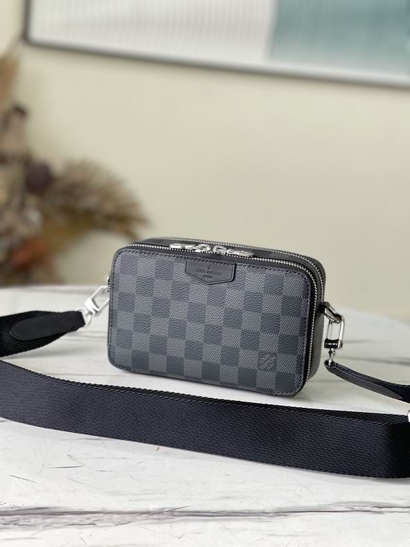 Louis vuitton Inspired Handbags, AA+ Quality 100% Genuine Leather Classic Flap Medium Quilted Lambskin Black Gold, 18X 1 1X 5cm BL 4 Colour