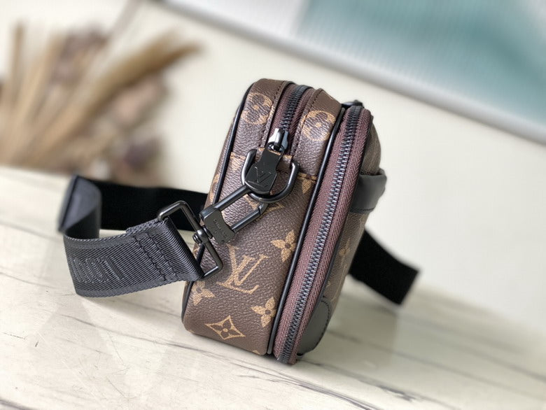 Louis vuitton Inspired Handbags, AA+ Quality 100% Genuine Leather Classic Flap Medium Quilted Lambskin Black Gold, 18X 1 1X 5cm BL 4 Colour