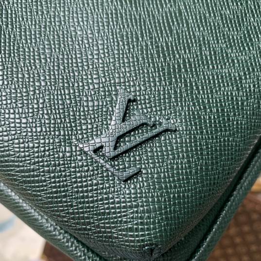 Louis vuitton Inspired Handbags, AA+ Quality 100% Genuine Leather Classic Flap Medium Quilted Lambskin Black Gold, 18X 1 1X 5cm BL 4 Colour