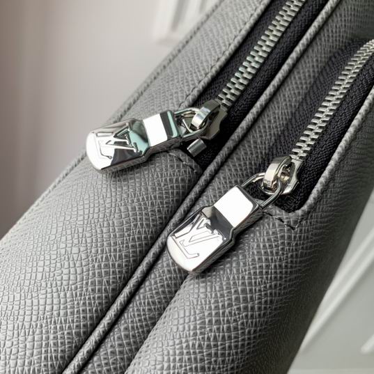 Louis vuitton Inspired Handbags, AA+ Quality 100% Genuine Leather Classic Flap Medium Quilted Lambskin Black Gold, 18X 1 1X 5cm BL 4 Colour