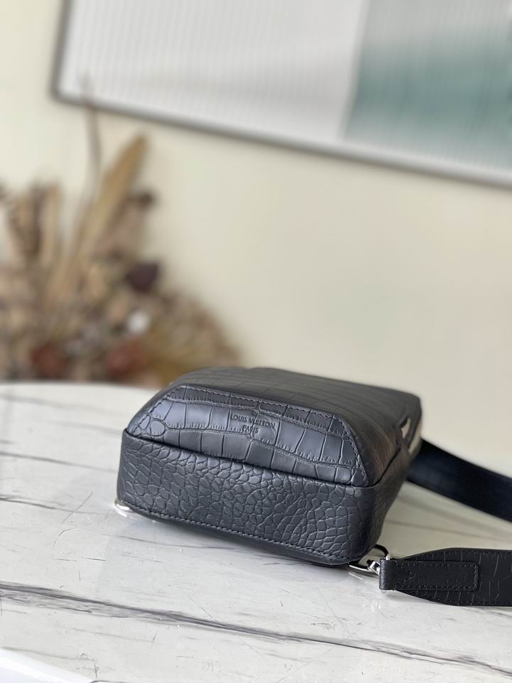 Louis vuitton Inspired Handbags, AA+ Quality 100% Genuine Leather Classic Flap Medium Quilted Lambskin Black Gold, 18X 1 1X 5cm BL 4 Colour