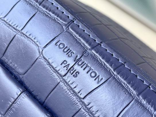 Louis vuitton Inspired Handbags, AA+ Quality 100% Genuine Leather Classic Flap Medium Quilted Lambskin Black Gold, 18X 1 1X 5cm BL 4 Colour