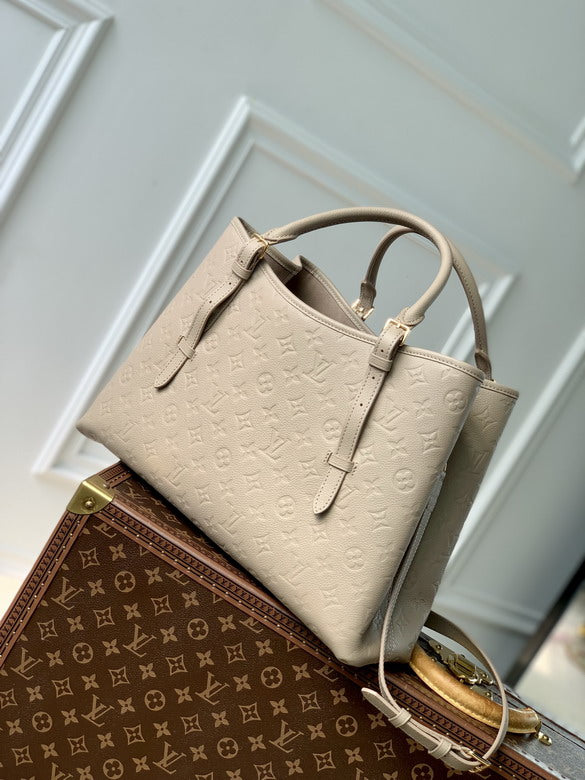 louis vuitton Inspired Handbags, AA+ Quality 100% Genuine Leather Classic Flap Medium Quilted Lambskin Black Gold, 18X 1 1X 5cm BL 4 Colour