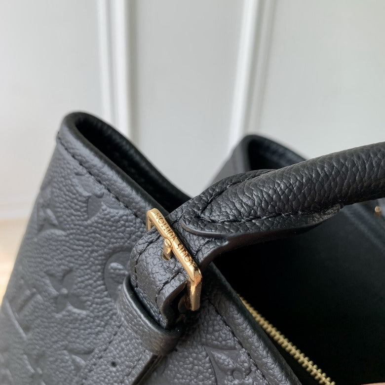 louis vuitton Inspired Handbags, AA+ Quality 100% Genuine Leather Classic Flap Medium Quilted Lambskin Black Gold, 18X 1 1X 5cm BL 4 Colour