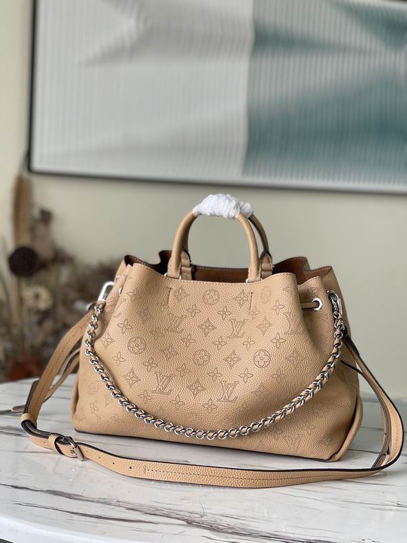 Louis vuitton Inspired Handbags, AA+ Quality 100% Genuine Leather Classic Flap Medium Quilted Lambskin Black Gold, 18X 1 1X 5cm BL 4 Colour