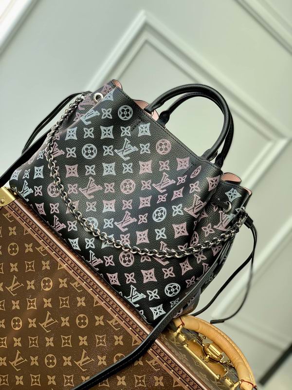 Louis vuitton Inspired Handbags, AA+ Quality 100% Genuine Leather Classic Flap Medium Quilted Lambskin Black Gold, 18X 1 1X 5cm BL 4 Colour