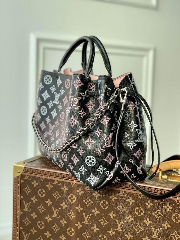 Louis vuitton Inspired Handbags, AA+ Quality 100% Genuine Leather Classic Flap Medium Quilted Lambskin Black Gold, 18X 1 1X 5cm BL 4 Colour