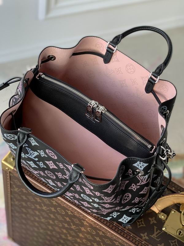Louis vuitton Inspired Handbags, AA+ Quality 100% Genuine Leather Classic Flap Medium Quilted Lambskin Black Gold, 18X 1 1X 5cm BL 4 Colour