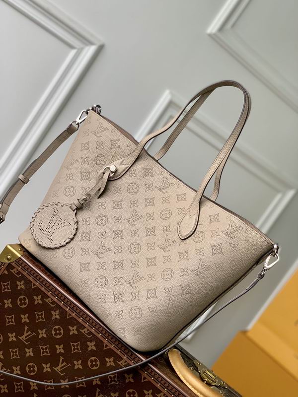louis vuitton Inspired Handbags, AA+ Quality 100% Genuine Leather Classic Flap Medium Quilted Lambskin Black Gold, 18X 1 1X 5cm BL 4 Colour