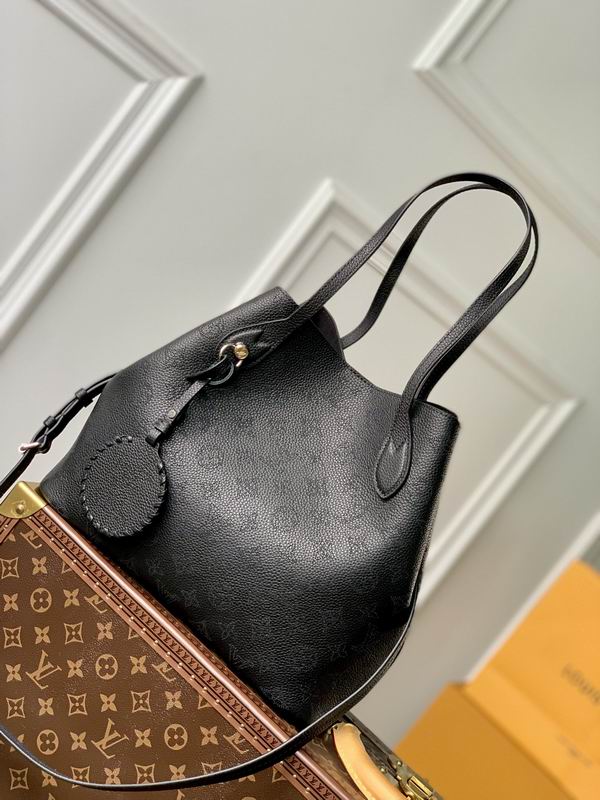louis vuitton Inspired Handbags, AA+ Quality 100% Genuine Leather Classic Flap Medium Quilted Lambskin Black Gold, 18X 1 1X 5cm BL 4 Colour