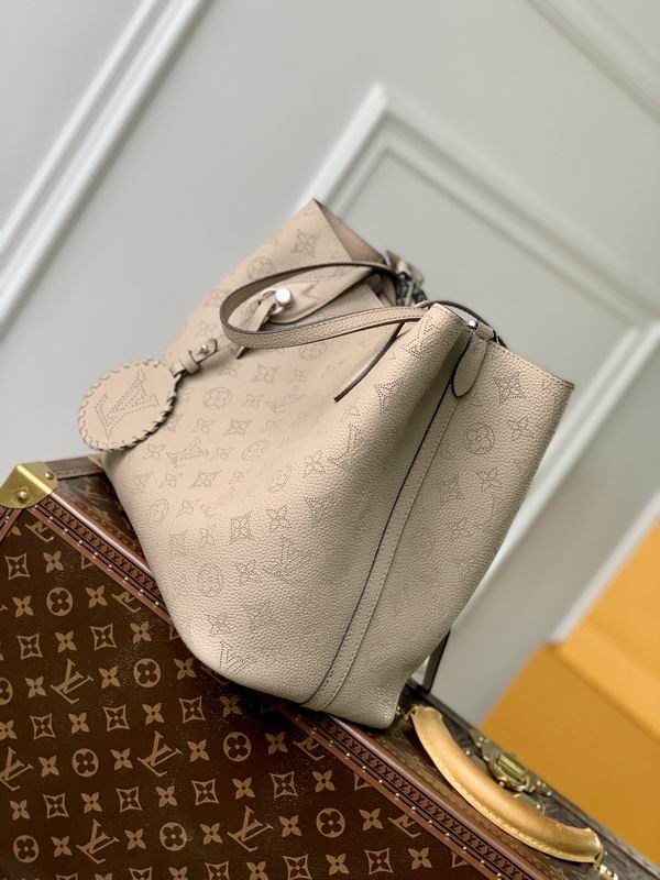 louis vuitton Inspired Handbags, AA+ Quality 100% Genuine Leather Classic Flap Medium Quilted Lambskin Black Gold, 18X 1 1X 5cm BL 4 Colour