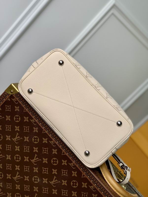 louis vuitton Inspired Handbags, AA+ Quality 100% Genuine Leather Classic Flap Medium Quilted Lambskin Black Gold, 18X 1 1X 5cm BL 4 Colour
