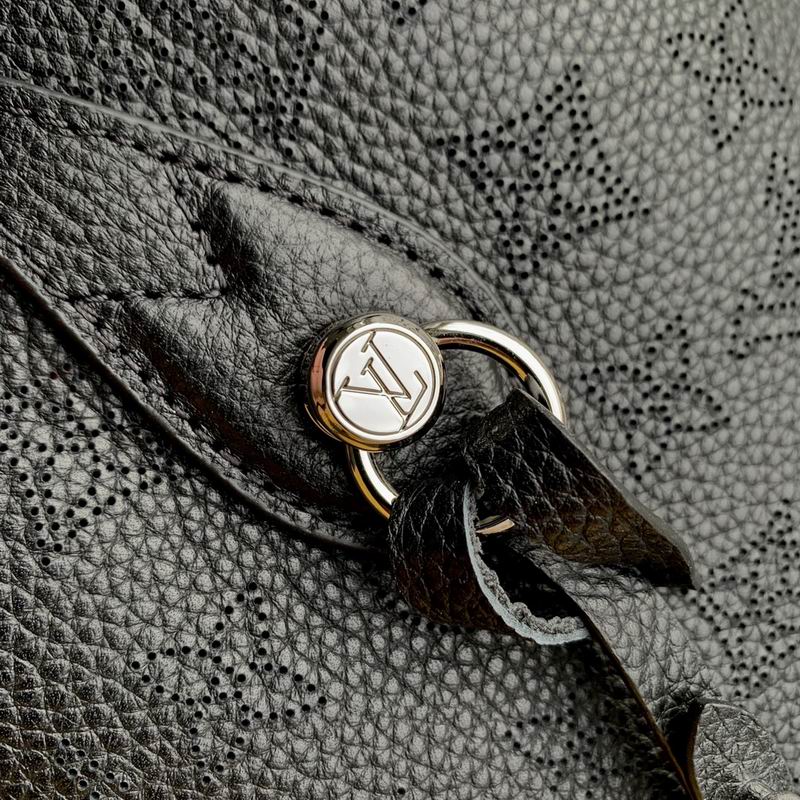 Louis vuitton Inspired Handbags, AA+ Quality 100% Genuine Leather Classic Flap Medium Quilted Lambskin Black Gold, 18X 1 1X 5cm BL 4 Colour
