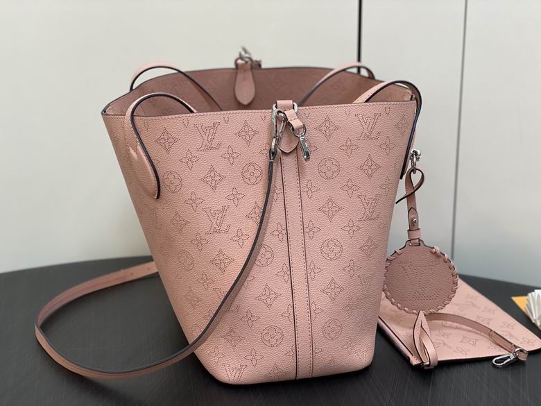 louis vuitton Inspired Handbags, AA+ Quality 100% Genuine Leather Classic Flap Medium Quilted Lambskin Black Gold, 18X 1 1X 5cm BL 4 Colour