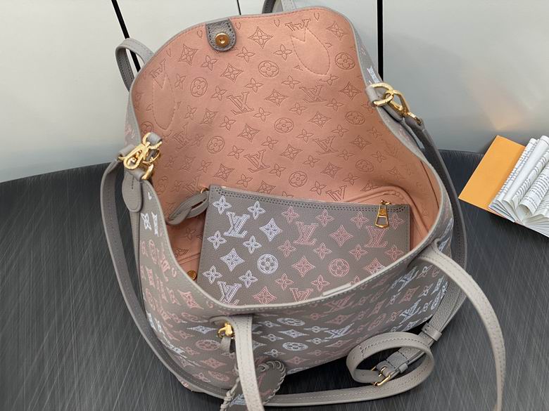 louis vuitton Inspired Handbags, AA+ Quality 100% Genuine Leather Classic Flap Medium Quilted Lambskin Black Gold, 18X 1 1X 5cm BL 4 Colour