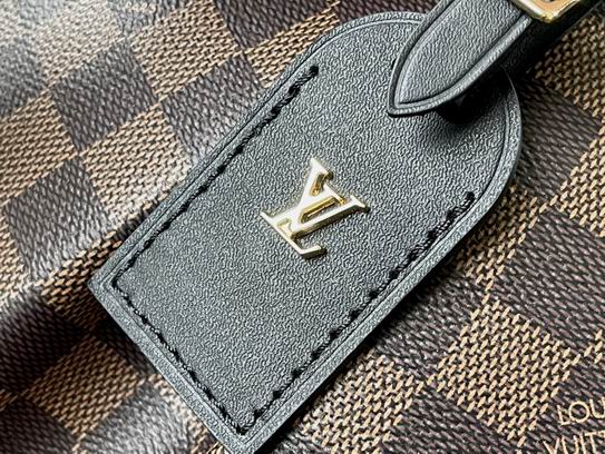 louis vuitton Inspired Handbags, AA+ Quality 100% Genuine Leather Classic Flap Medium Quilted Lambskin Black Gold, 18X 1 1X 5cm BL 4 Colour